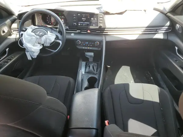 KMHLM4AG6PU446978 2023 HYUNDAI ELANTRA - Image 8