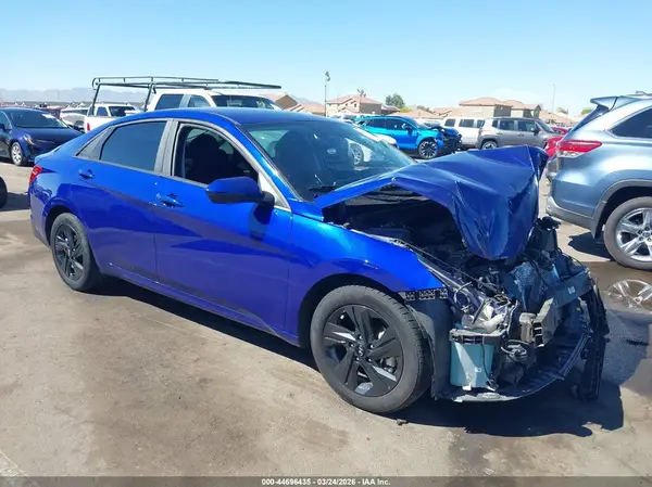 KMHLM4AG6PU447189 2023 HYUNDAI ELANTRA - Image 1