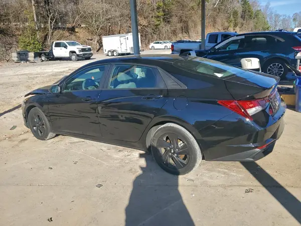 KMHLM4AG6PU464607 2023 HYUNDAI ELANTRA - Image 2