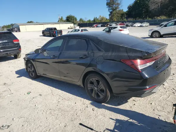 KMHLM4AG6PU465059 2023 HYUNDAI ELANTRA - Image 2
