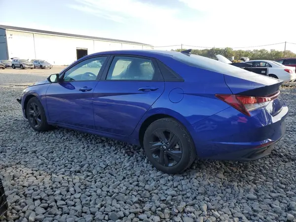 KMHLM4AG6PU468799 2023 HYUNDAI ELANTRA - Image 2