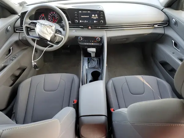 KMHLM4AG6PU468799 2023 HYUNDAI ELANTRA - Image 8
