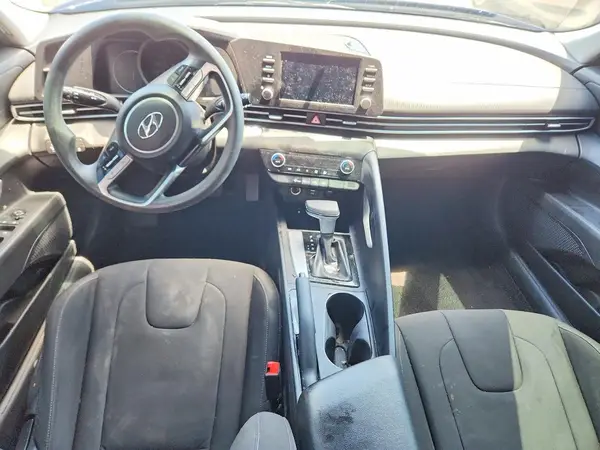 KMHLM4AG6PU472111 2023 HYUNDAI ELANTRA - Image 8