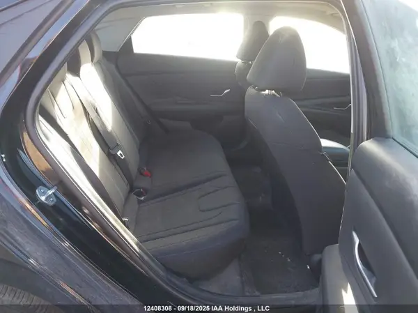KMHLM4AG6PU475994 2023 HYUNDAI ELANTRA - Image 8