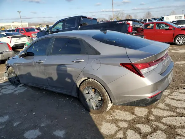 KMHLM4AG6PU487952 2023 HYUNDAI ELANTRA - Image 2