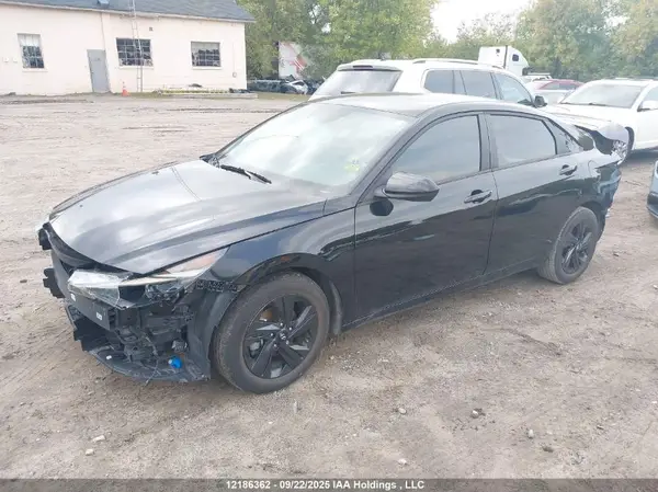 KMHLM4AG6PU497364 2023 HYUNDAI ELANTRA - Image 2