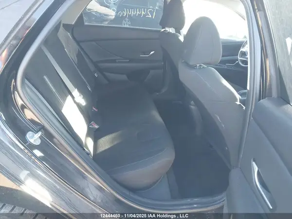 KMHLM4AG6PU501722 2023 HYUNDAI ELANTRA - Image 8