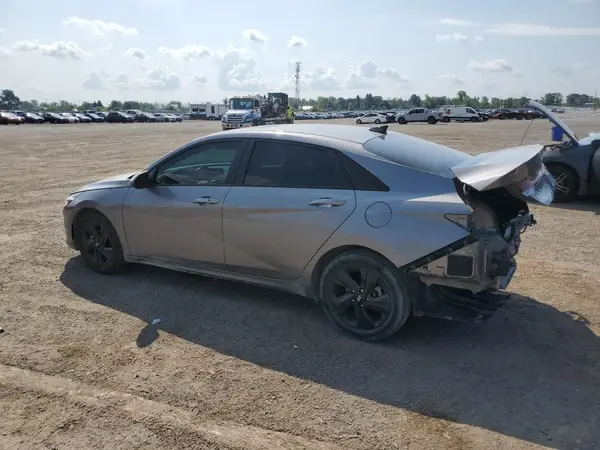KMHLM4AG6PU513370 2023 HYUNDAI ELANTRA - Image 2