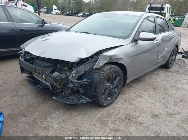 KMHLM4AG6PU513952 2023 HYUNDAI ELANTRA - Image 2