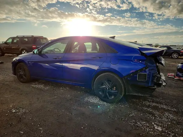KMHLM4AG6PU523512 2023 HYUNDAI ELANTRA - Image 2