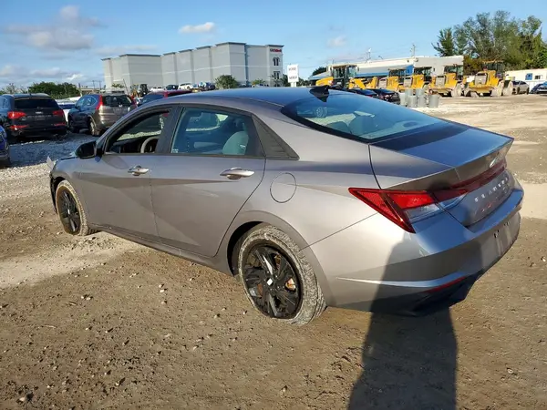 KMHLM4AG6PU523638 2023 HYUNDAI ELANTRA - Image 2