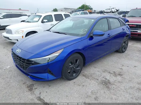 KMHLM4AG6PU532713 2023 HYUNDAI ELANTRA - Image 2