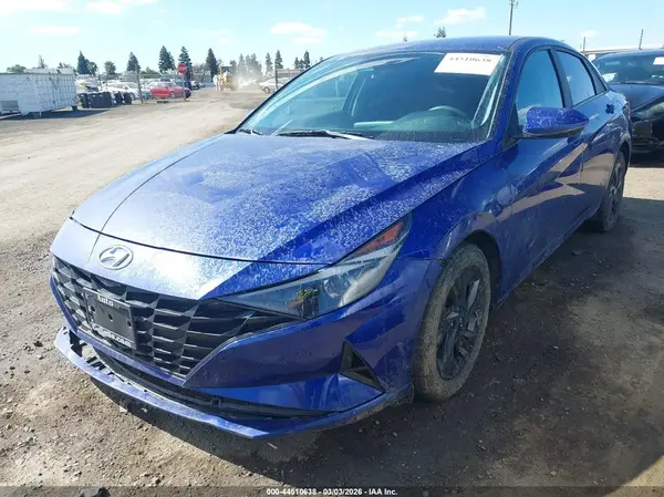 KMHLM4AG6PU542433 2023 HYUNDAI ELANTRA - Image 2