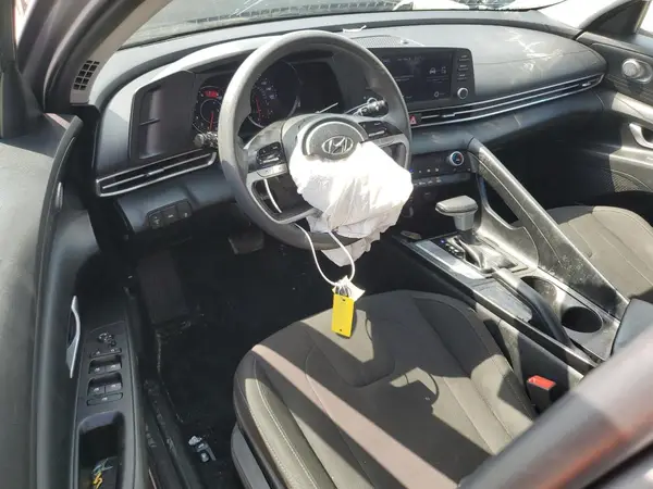 KMHLM4AG6PU542822 2023 HYUNDAI ELANTRA - Image 8