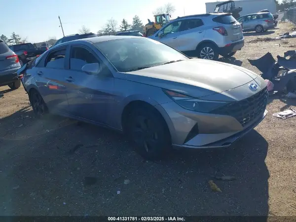 KMHLM4AG6PU545185 2023 HYUNDAI ELANTRA - Image 1