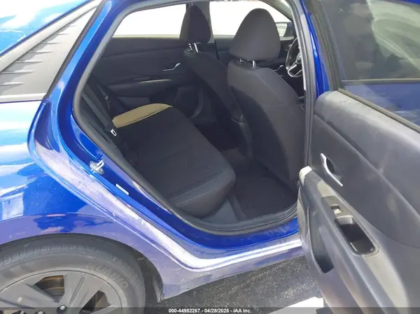KMHLM4AG6PU548278 2023 HYUNDAI ELANTRA - Image 8