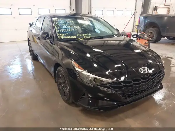 KMHLM4AG6PU548605 2023 HYUNDAI ELANTRA - Image 1