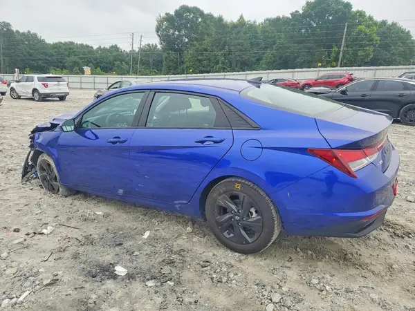KMHLM4AG6PU551827 2023 HYUNDAI ELANTRA - Image 2