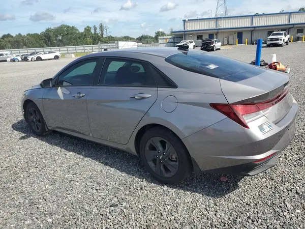 KMHLM4AG6PU552413 2023 HYUNDAI ELANTRA - Image 2