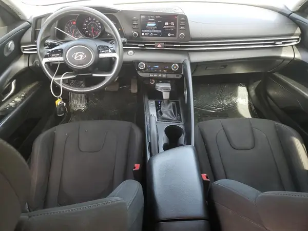KMHLM4AG6PU552413 2023 HYUNDAI ELANTRA - Image 8