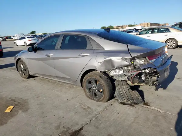 KMHLM4AG6PU556977 2023 HYUNDAI ELANTRA - Image 2