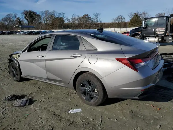 KMHLM4AG6PU560365 2023 HYUNDAI ELANTRA - Image 2