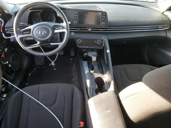 KMHLM4AG6PU560365 2023 HYUNDAI ELANTRA - Image 8