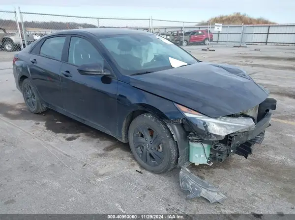 KMHLM4AG6PU562309 2023 HYUNDAI ELANTRA - Image 1