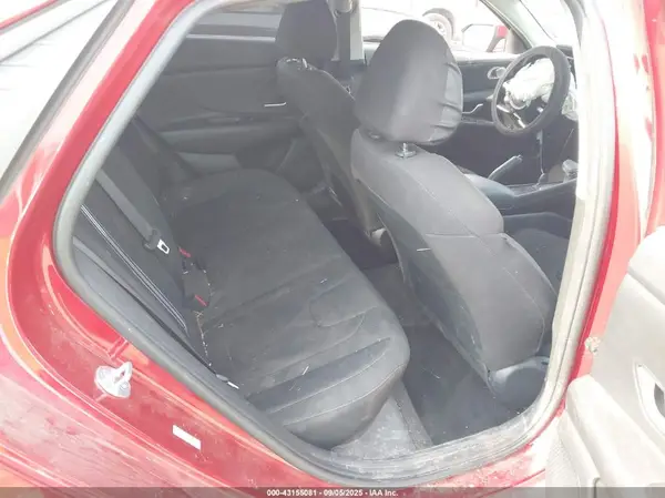 KMHLM4AG6PU564609 2023 HYUNDAI ELANTRA - Image 8