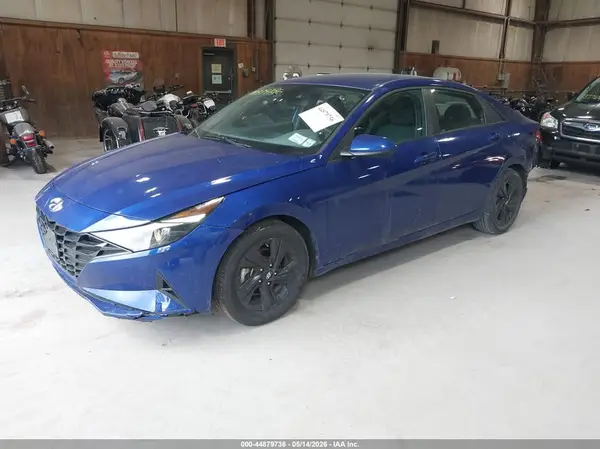KMHLM4AG6PU568126 2023 HYUNDAI ELANTRA - Image 2