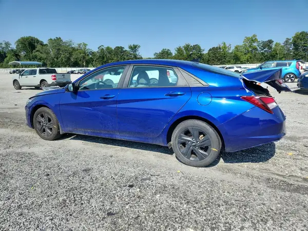 KMHLM4AG6PU575822 2023 HYUNDAI ELANTRA - Image 2