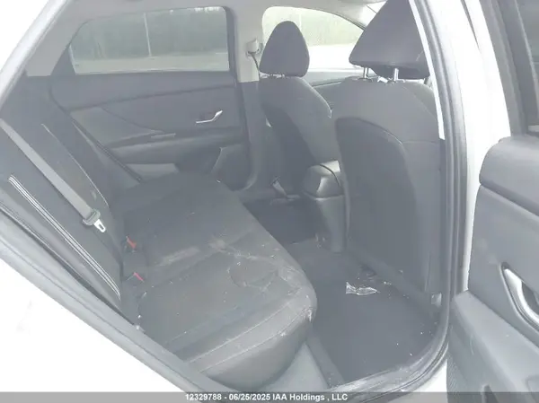 KMHLM4AG6PU578171 2023 HYUNDAI ELANTRA - Image 8