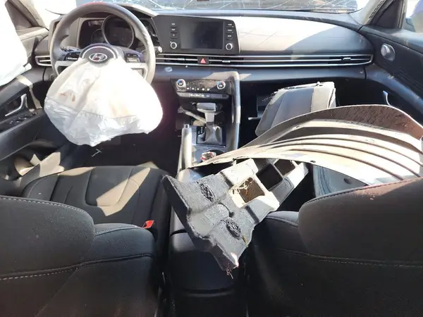 KMHLM4AG6PU584150 2023 HYUNDAI ELANTRA - Image 8