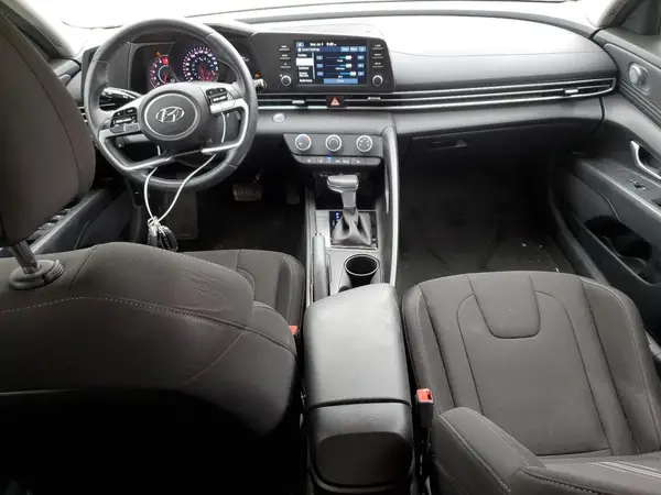 KMHLM4AG6PU585346 2023 HYUNDAI ELANTRA - Image 8