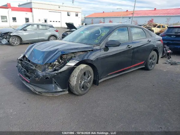 KMHLM4AG6PU587890 2023 HYUNDAI ELANTRA - Image 2