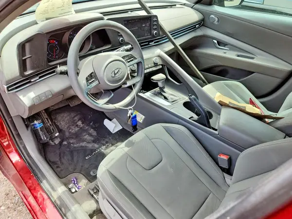 KMHLM4AG6PU600525 2023 HYUNDAI ELANTRA - Image 8