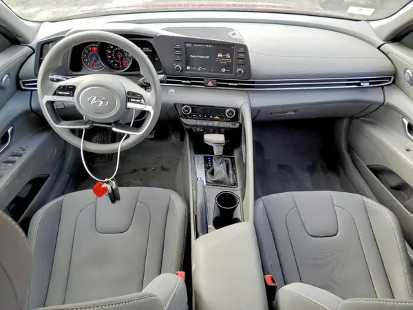 KMHLM4AG6PU600623 2023 HYUNDAI ELANTRA - Image 8