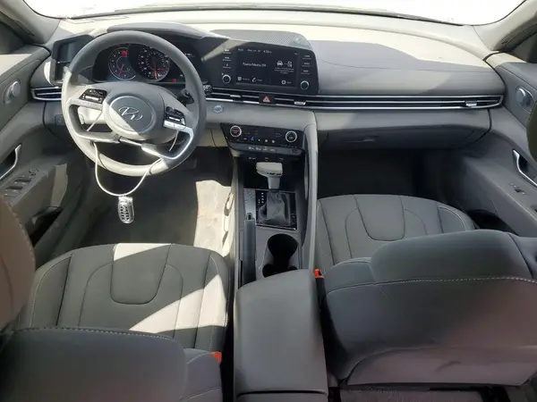 KMHLM4AG6PU600718 2023 HYUNDAI ELANTRA - Image 8
