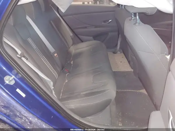KMHLM4AG6PU604493 2023 HYUNDAI ELANTRA - Image 8