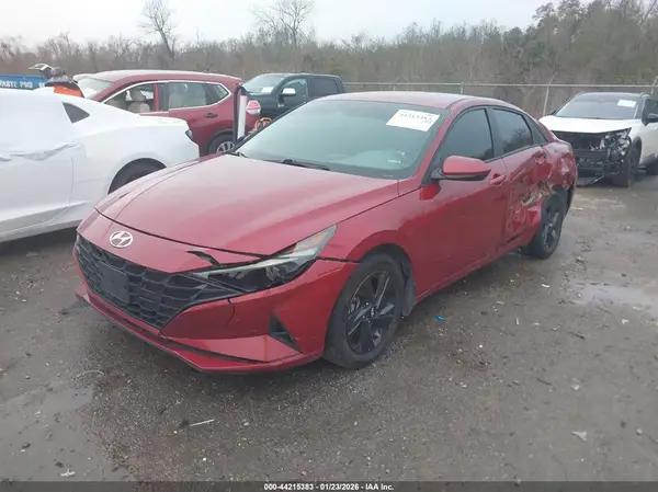 KMHLM4AG6PU610956 2023 HYUNDAI ELANTRA - Image 2