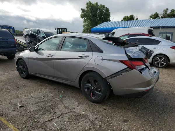 KMHLM4AG6PU613758 2023 HYUNDAI ELANTRA - Image 2