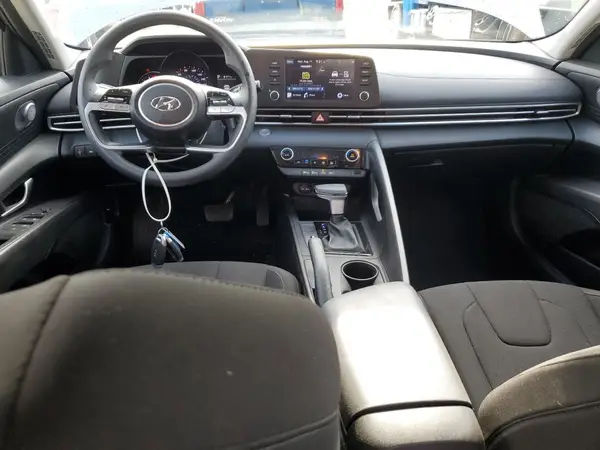 KMHLM4AG6PU613758 2023 HYUNDAI ELANTRA - Image 8