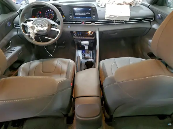 KMHLM4AG6PU618667 2023 HYUNDAI ELANTRA - Image 8