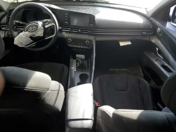 KMHLM4AG6PU621987 2023 HYUNDAI ELANTRA - Image 8
