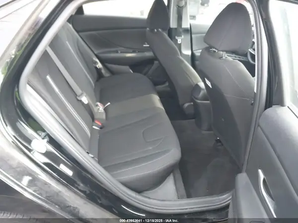 KMHLM4AG6PU627997 2023 HYUNDAI ELANTRA - Image 8