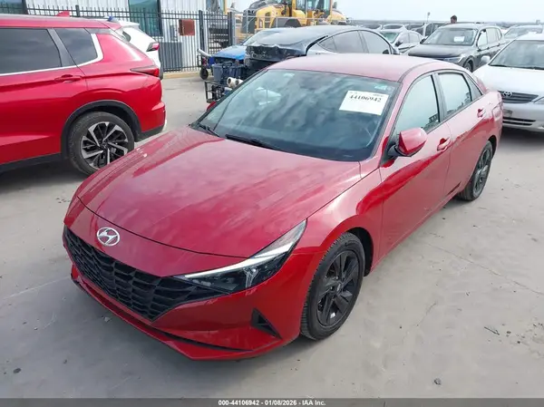 KMHLM4AG7MU065720 2021 HYUNDAI ELANTRA - Image 2