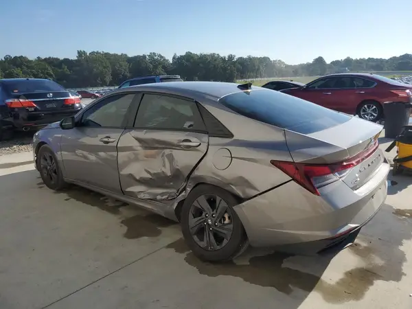 KMHLM4AG7MU095428 2021 HYUNDAI ELANTRA - Image 2