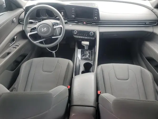 KMHLM4AG7MU108369 2021 HYUNDAI ELANTRA - Image 8