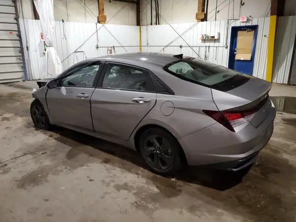 KMHLM4AG7MU120392 2021 HYUNDAI ELANTRA - Image 2