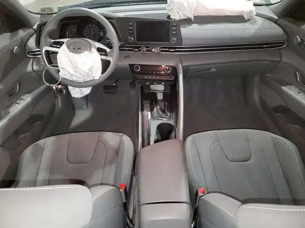 KMHLM4AG7MU120392 2021 HYUNDAI ELANTRA - Image 8